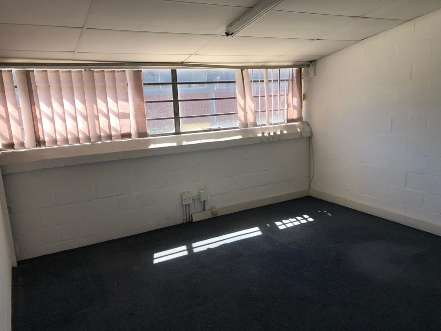 To Let Commercial Property for Rent in Retreat Western Cape